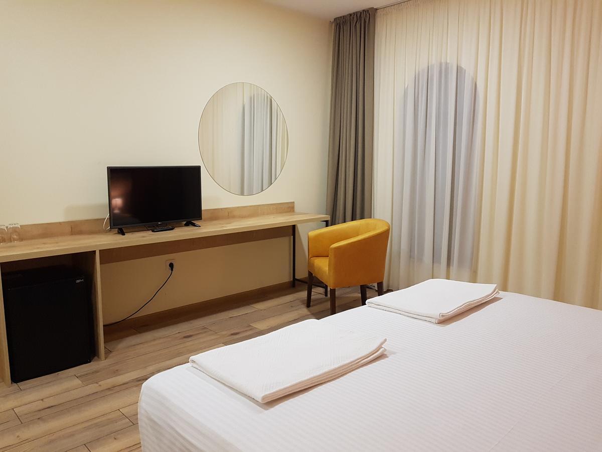 Babaneuris Marani Hotell Eksteriør bilde